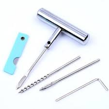 Tubeless tyre repair kit